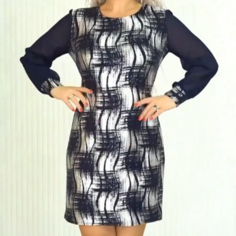 💕👗Elegant dress with round neckline and long sleeves