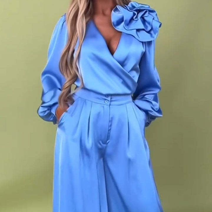 ✈️Free shipping✈️🌸NEW HOT SALE✨ Effortless Elegance! 💃 Women’s V-Neck Top & Wide-Leg Pants 2-Piece Set – Chic & Comfortable! 🌸