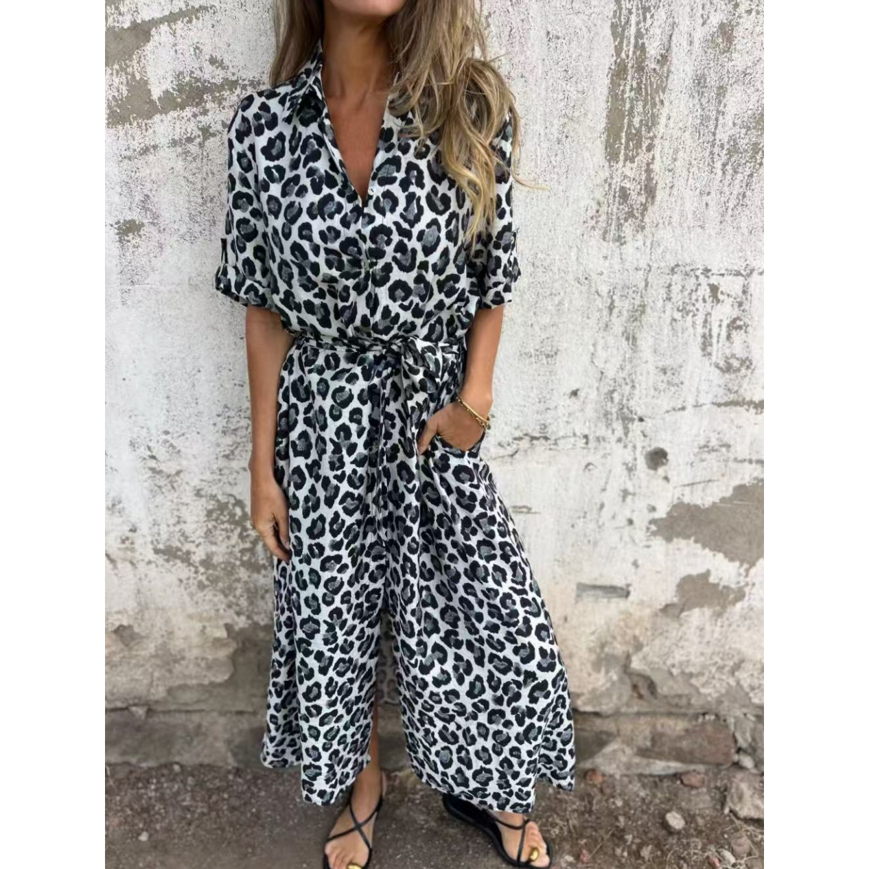 ⏳ Limited time 50% off! 💥V-Neck Leopard Print Maxi Dress