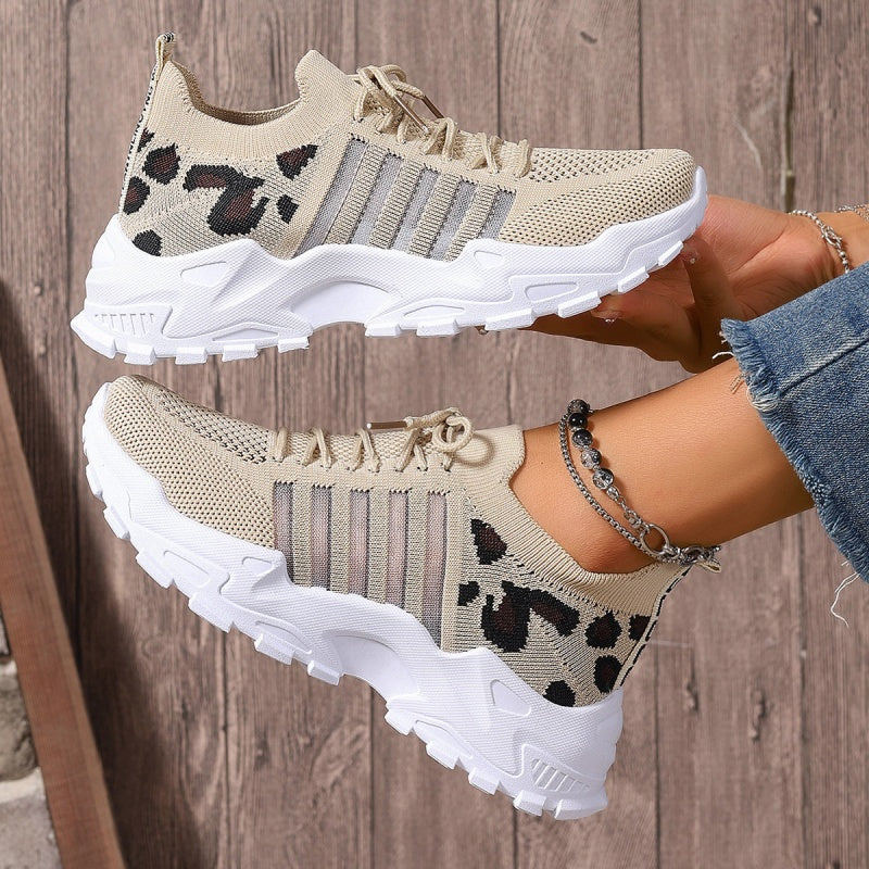 🎉Hot Sale 52% OFF🎉Women's Stylish Slip-On Breathable Sneakers