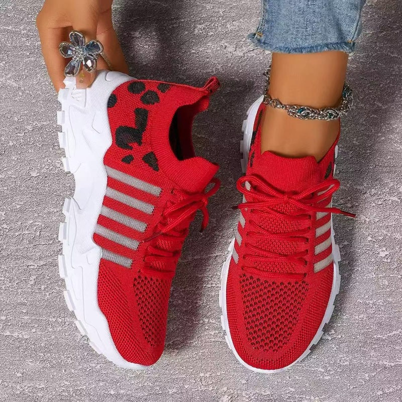 🎉Hot Sale 52% OFF🎉Women's Stylish Slip-On Breathable Sneakers