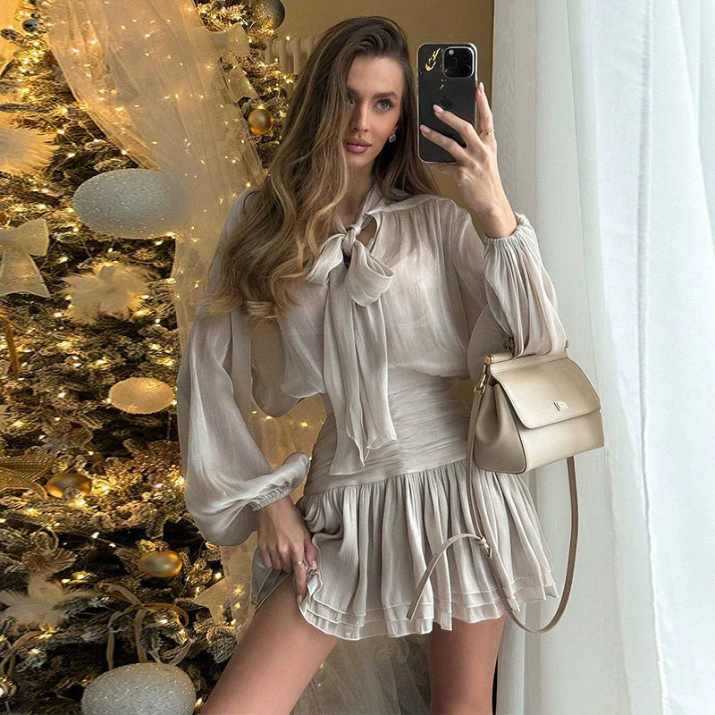 🎀Limited Time 60% OFF🎀 Fashion Bowknot Top High Waist Half-body Skirt Casual Set - Elegant bow design, high-waist cut, perfect for a stylish summer look!