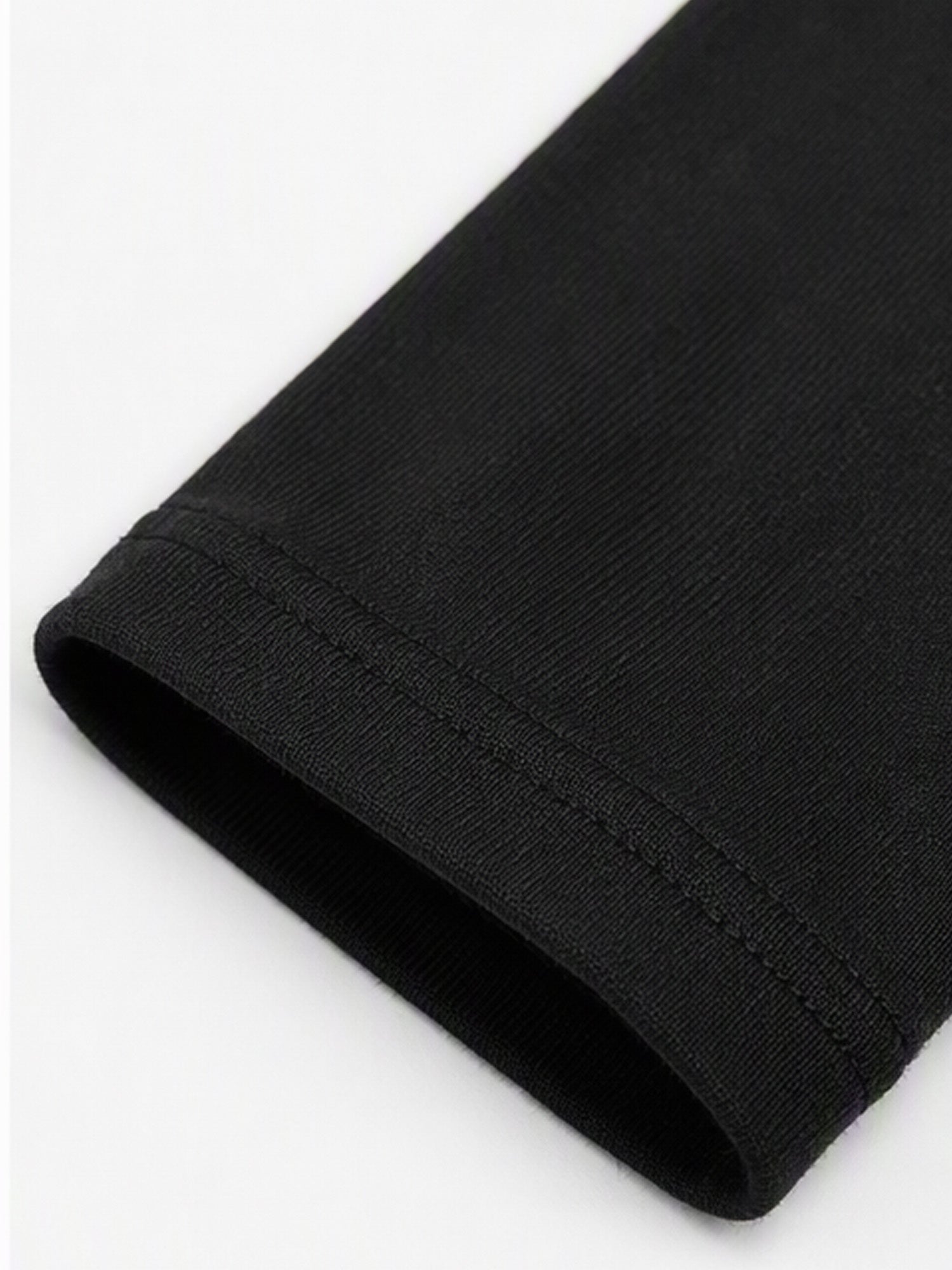 📊 Über 200.000 Verkäufe – Dankeschön mit 50% Rabatt! Herren Slim-Fit Rollkragenoberteil