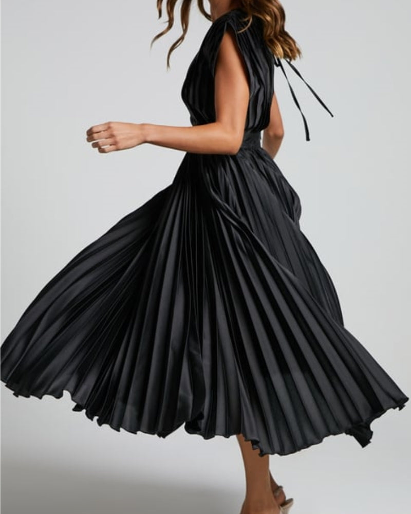 💃Timeless Elegance: Draped V-Neck Pleated Skirt Dress