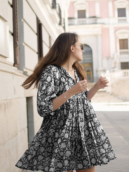 🔥50% OFF🔥V Neck Summer Half Sleeve Floral Tunic Short Dress