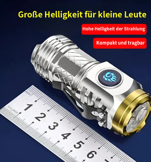 Deutsche Mini-Taschenlampe mit drei Linsen – Kompakte Super-Power 🔦💥