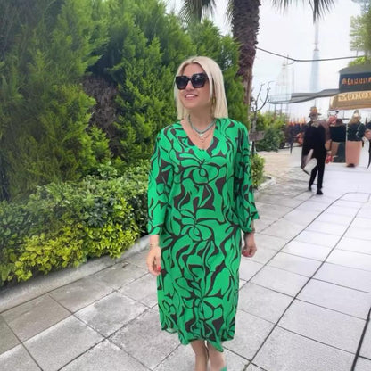 Elegant Printed Dress for Plus-Size Women