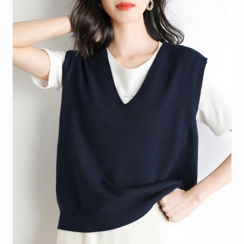 🍁Hot Sale 67% off🍁Women's Ultra-Soft V-Neck Knit Vest