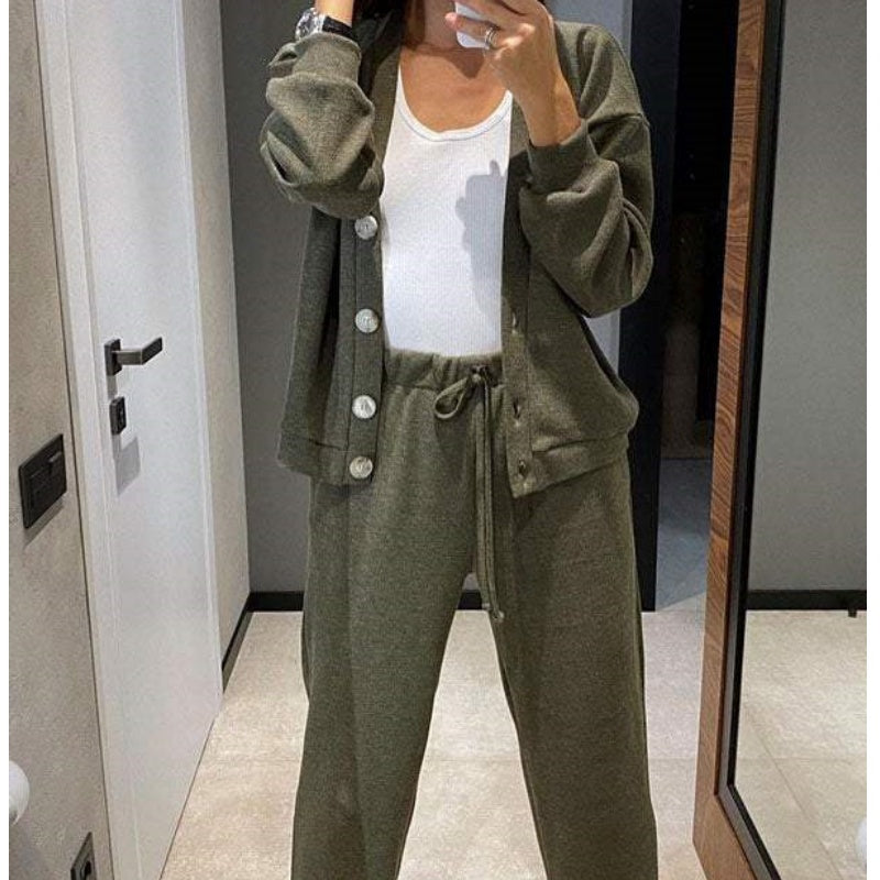 🌷Hot SALE 56% OFF🔥Women's Knitted Buttoned Jacket and Pants Two-piece Set