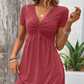 ✨ Neuheiten – V-Ausschnitt-Kurzarmkleid mit Drehdetail – bequem und atmungsaktiv 🌿