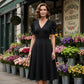 🥳2026 HEISSVERKAUF🥳💞50K+ VERKAUFT!💥💕🌿 50% RABATT! Elegantes Puffarm-Kleid – V-Ausschnitt & Taille betonen die Sanduhr-Silhouette. Atmungsaktiv, knitterfrei. Perfekt für reife Frauen. 👗✅