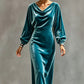 Elegantes Samtkleid mit Wasserfallkragen für Damen