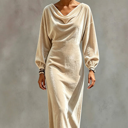 Elegantes Samtkleid mit Wasserfallkragen für Damen