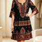 Damen Boho-Kleid mit V-Ausschnitt und stufenförmigen Rüschen